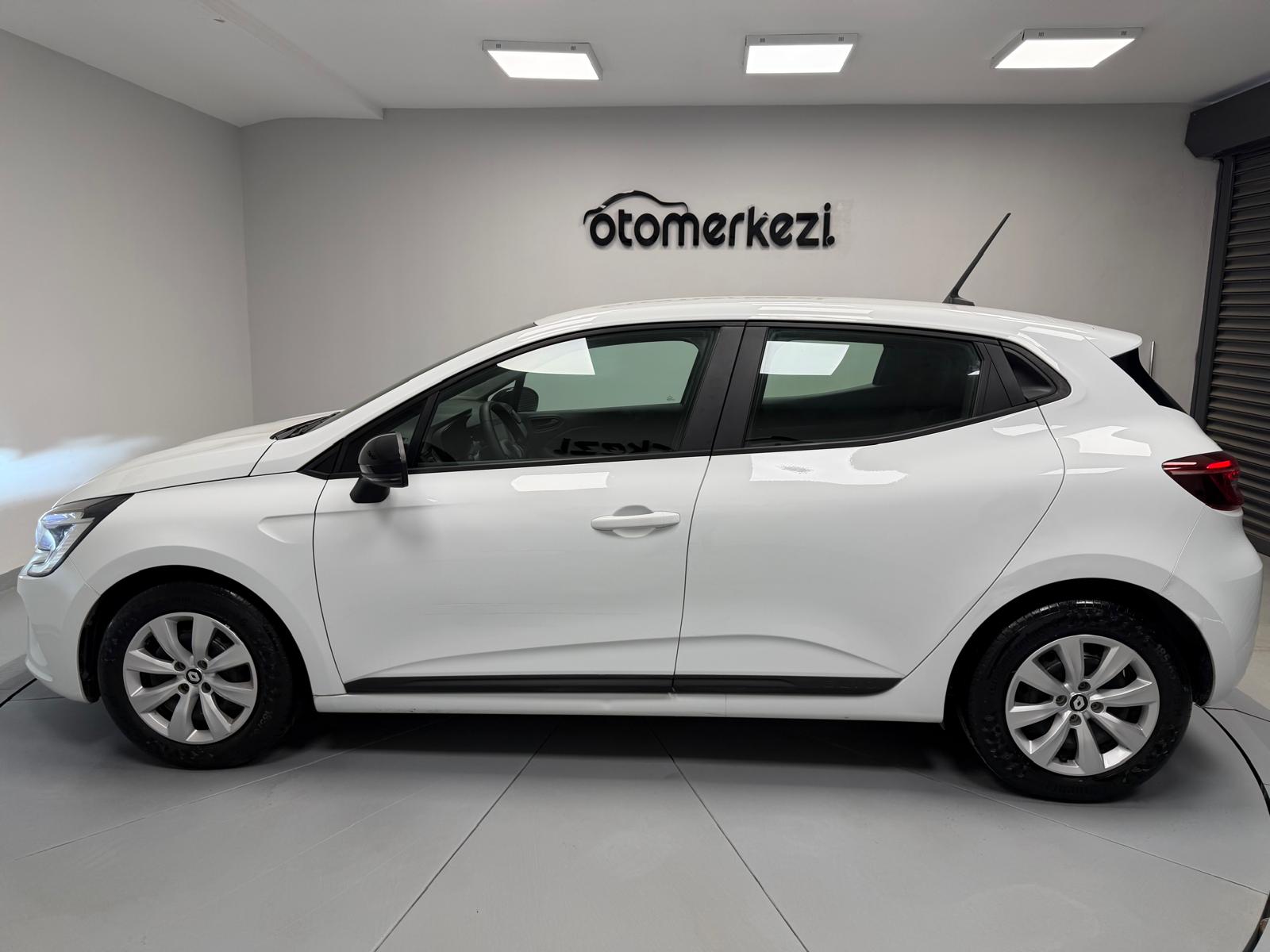 RENAULT CLIO 18